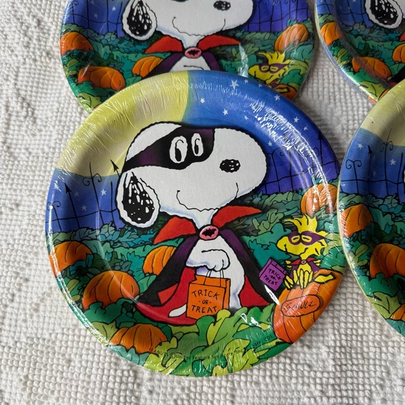Vintage Snoopy Halloween Plates and Napkins‎ Set Hallmark - Picture 4 of 7